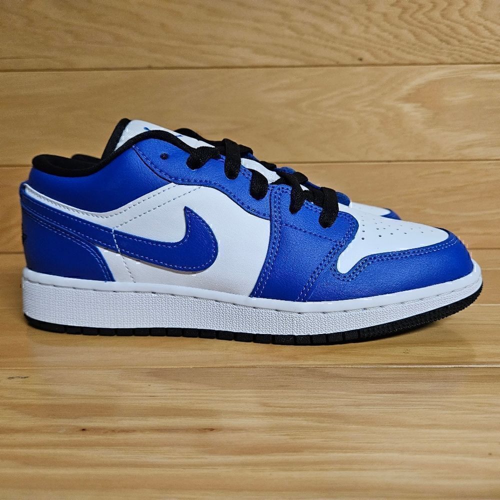 Air Jordan 1 Low GS White Hyper Royal Blue Black 6 Youth Shoe Sneaker 553550-124